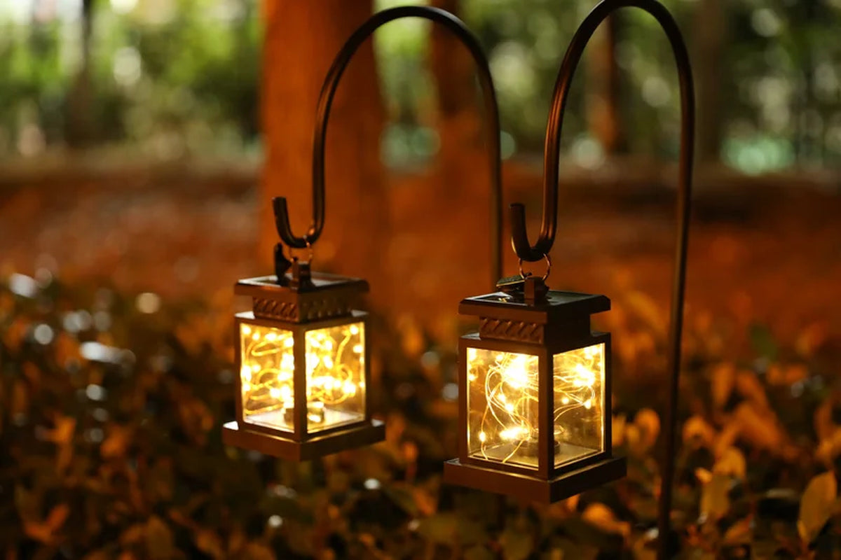 Waterproof Solar Powered Table Lamp with Fairy String Lights